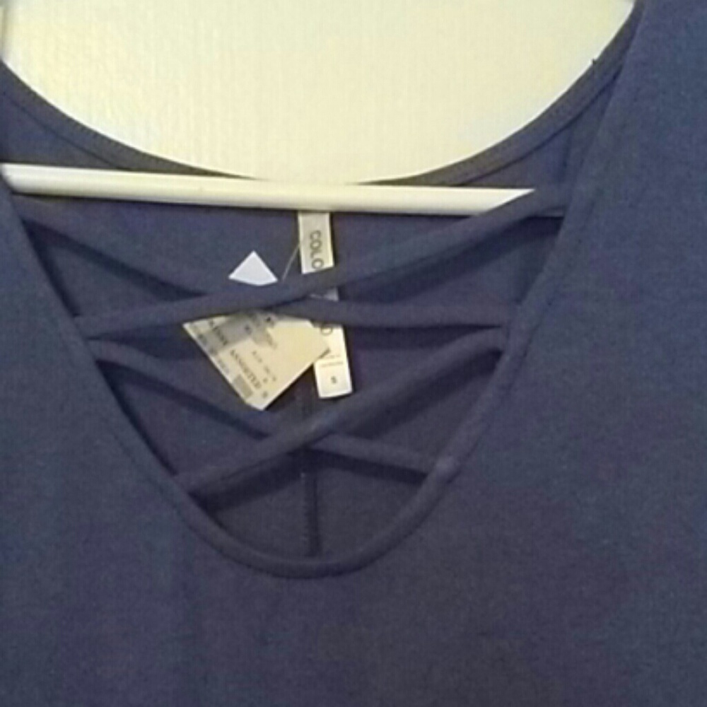 Color Thread..blouse - Picture 2 of 3